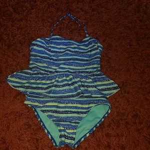 Bathing suit